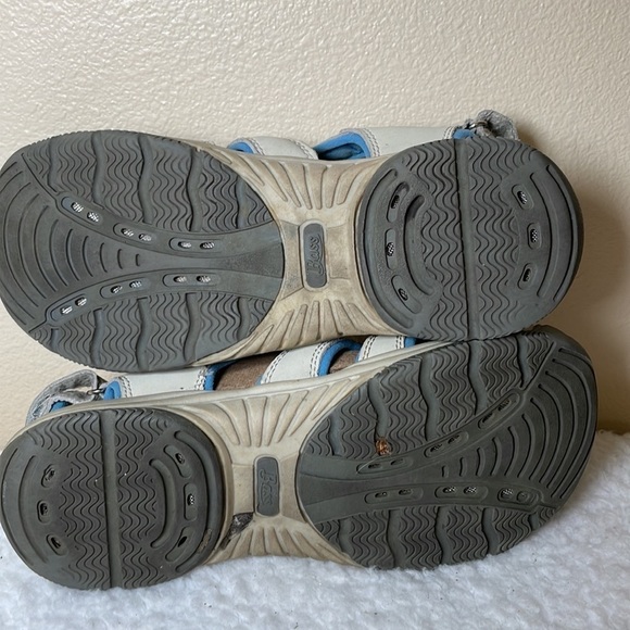 BASS Shoes Size 7 - Picture 8 of 11
